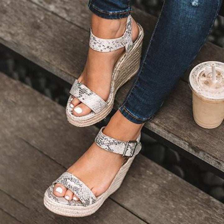 Damskie Sandały na Koturnie | Pasek z Regulacją | Stylowe Buty Letnie na Co Dzień