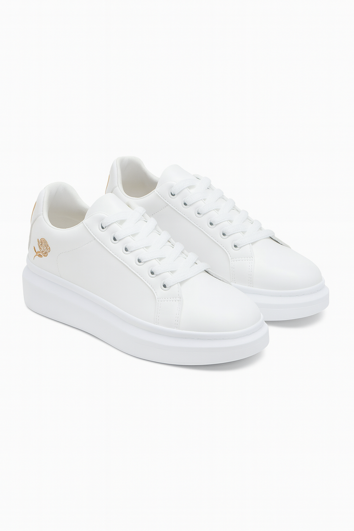 Damskie Sneakersy na Platformie | Minimalistyczny Design z Haftowanym Detalem | Wygodne Obuwie na Co Dzień