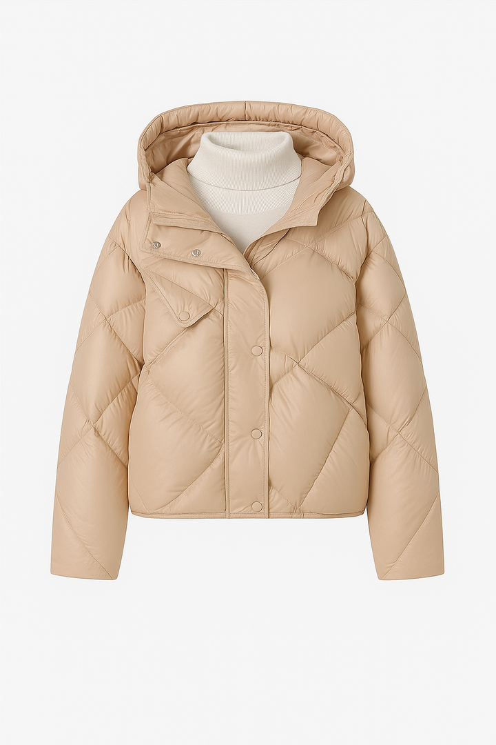 Kurtka Pikowana z Kapturem | Krótki Krój | Ukośne Pikowanie i Kieszeń z Patką