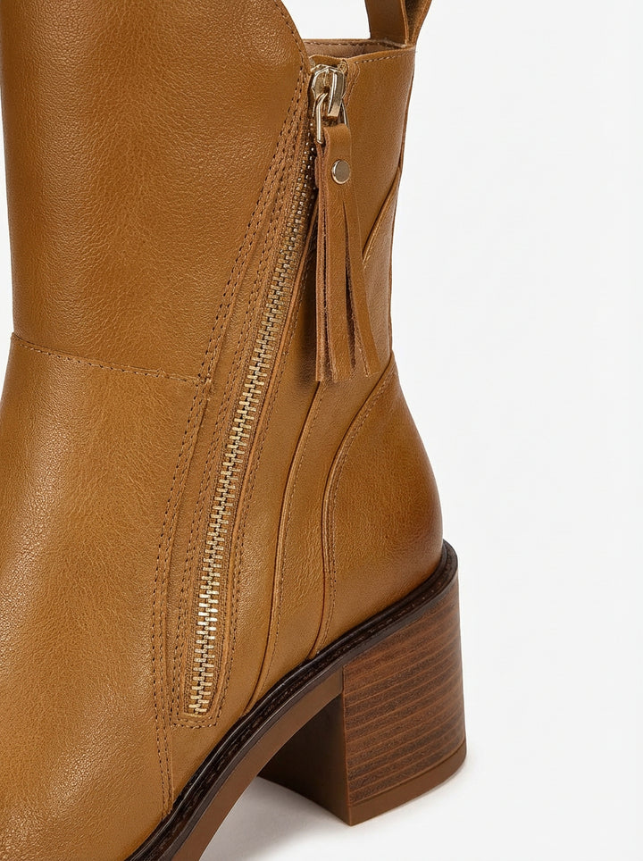 Damskie Botki na Obcasie | Zamek z Dekoracyjnym Chwostem | Elegancki Fason | Styl Na Co Dzień i Na Wieczór