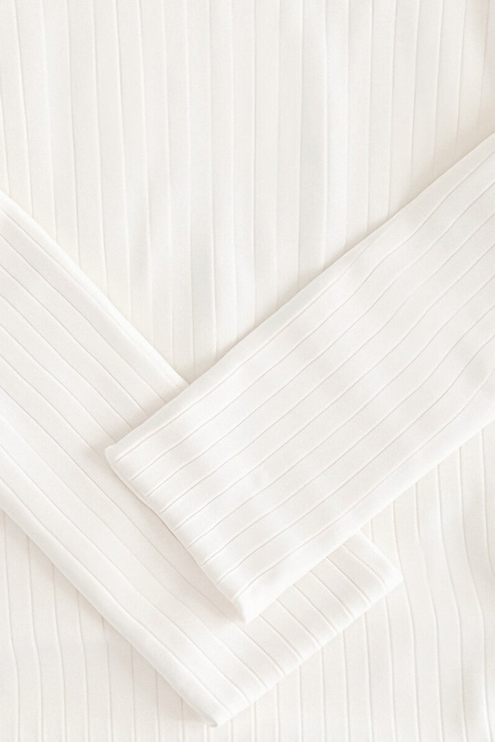 Sweter Dzianinowy Prążkowany | Klasyczny Krój | Elegancja w Codziennej Formie