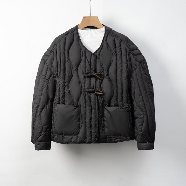 Pikowana Kurtka z Wiązaniem | Dekolt w Serek | Lekka i Nowoczesna