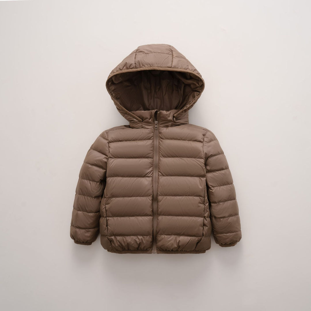 Lekka Pikowana Kurtka z Kapturem | Krótki Krój | Wygodna i Praktyczna | Idealna na Co Dzień