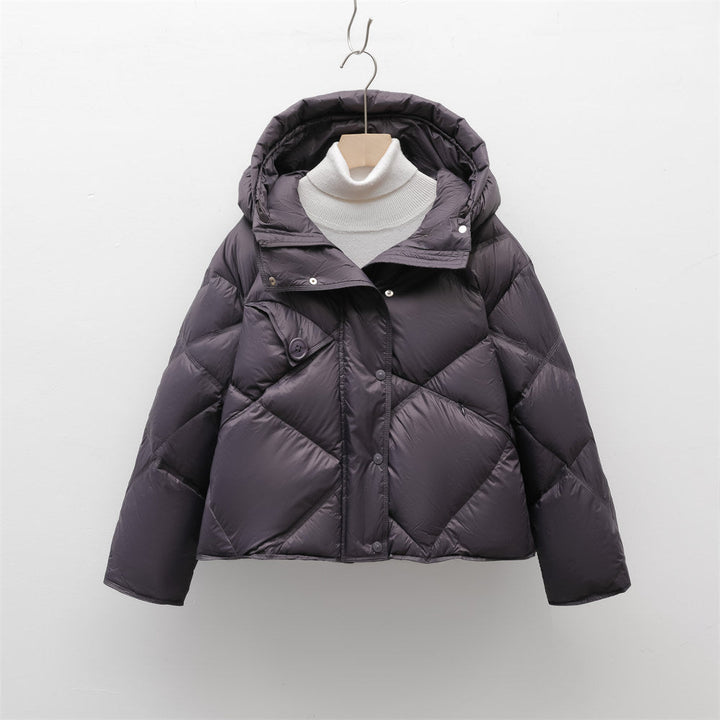 Kurtka Pikowana z Kapturem | Krótki Krój | Ukośne Pikowanie i Kieszeń z Patką