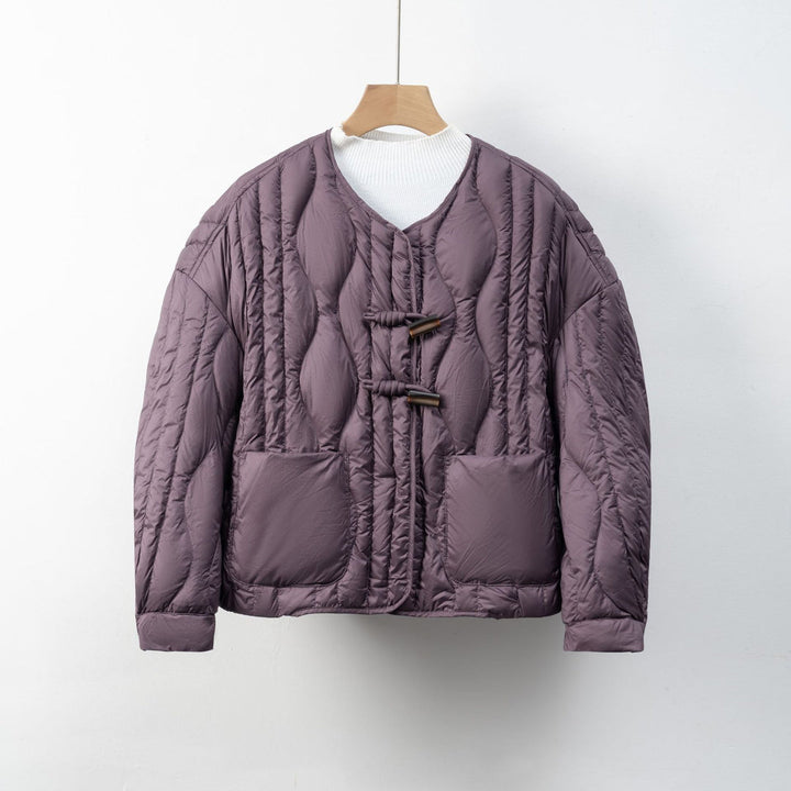 Pikowana Kurtka z Wiązaniem | Dekolt w Serek | Lekka i Nowoczesna