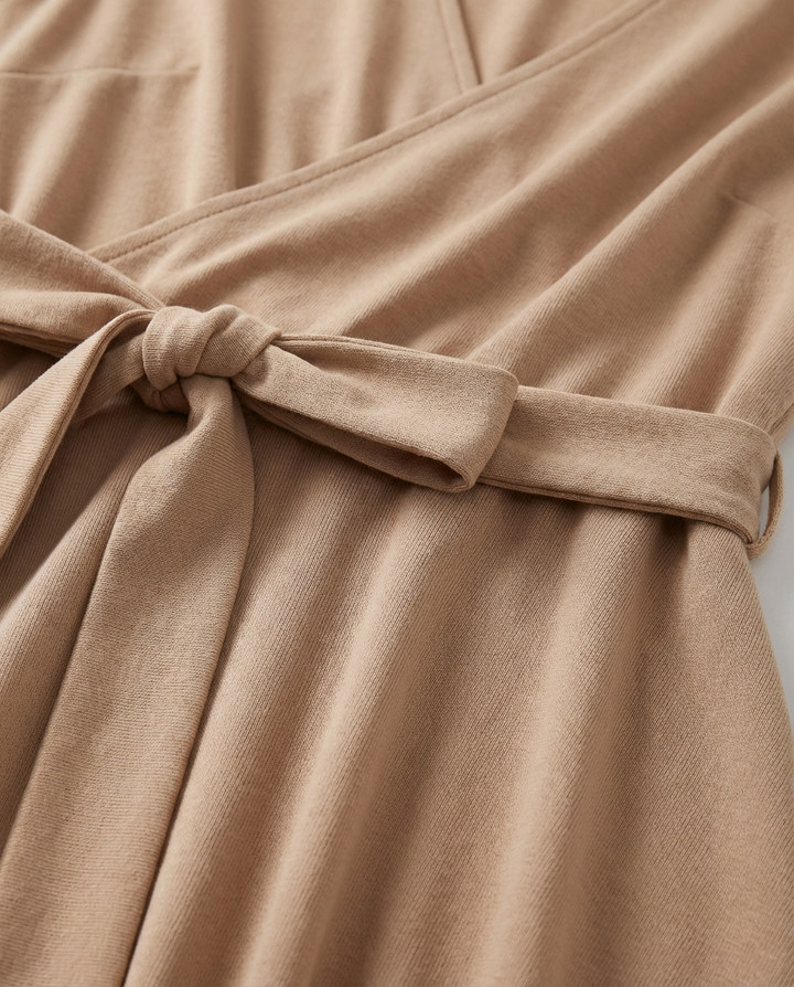 Sukienka na Wesele Damska Elegancka | Dopasowany Krój | Wyrafinowany Dekolt | Na Wiosnę i Lato