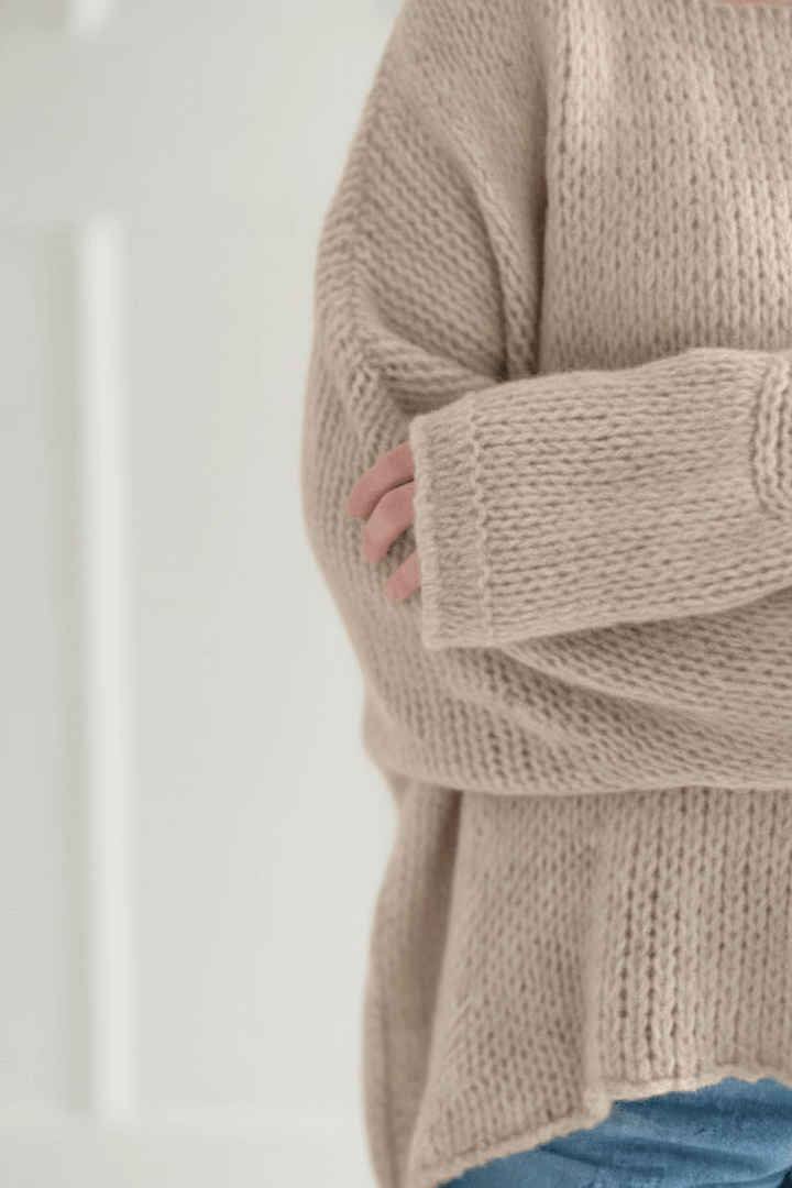 Sweter Oversize z Mięsistej Dzianiny | Dłuższy Krój | Swobodna Elegancja