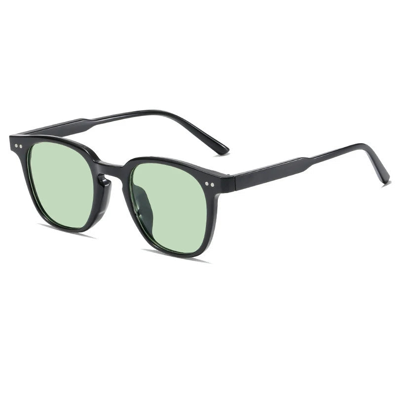 Okulary Przeciwsłoneczne Unisex | Matowa Oprawka i Ciemne Szkła | Nowoczesny, Ponadczasowy Styl