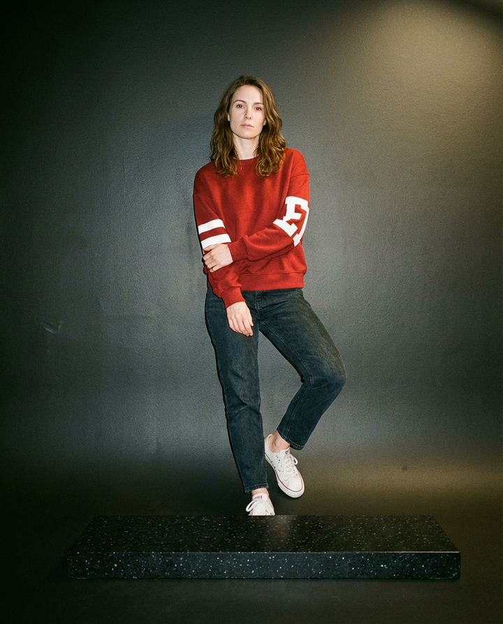 Bluza Oversize z Nadrukiem | Obniżona Linia Ramion | Swobodny Krój i Sportowy Styl